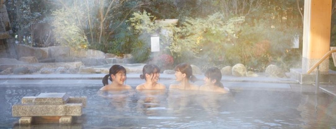 IMassage Onsen khác gì so với massage spa thông thường